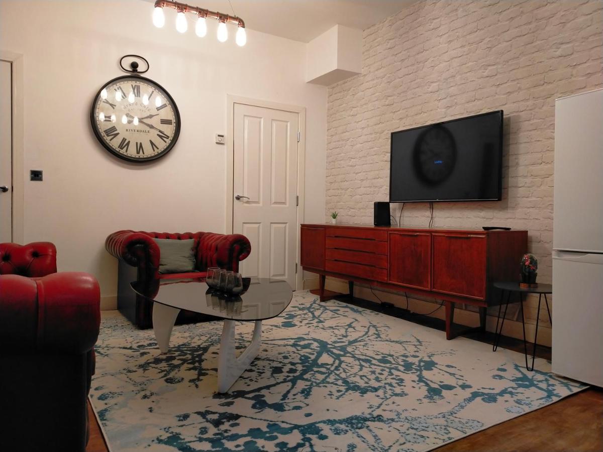 4 Bed Entire House - Heart Of The City - Near Sufc Sheffield Exteriör bild