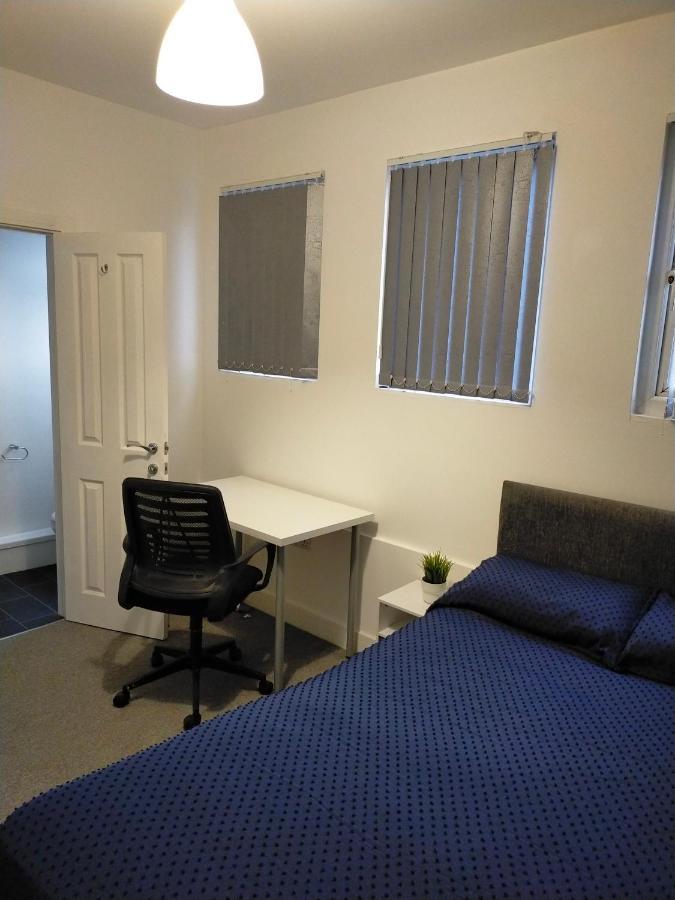 4 Bed Entire House - Heart Of The City - Near Sufc Sheffield Exteriör bild