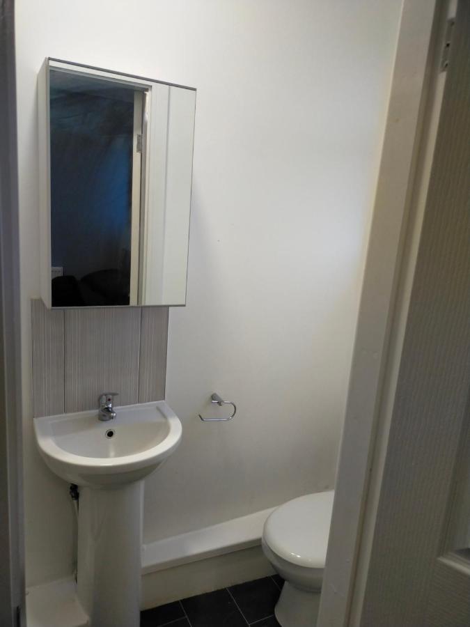 4 Bed Entire House - Heart Of The City - Near Sufc Sheffield Exteriör bild